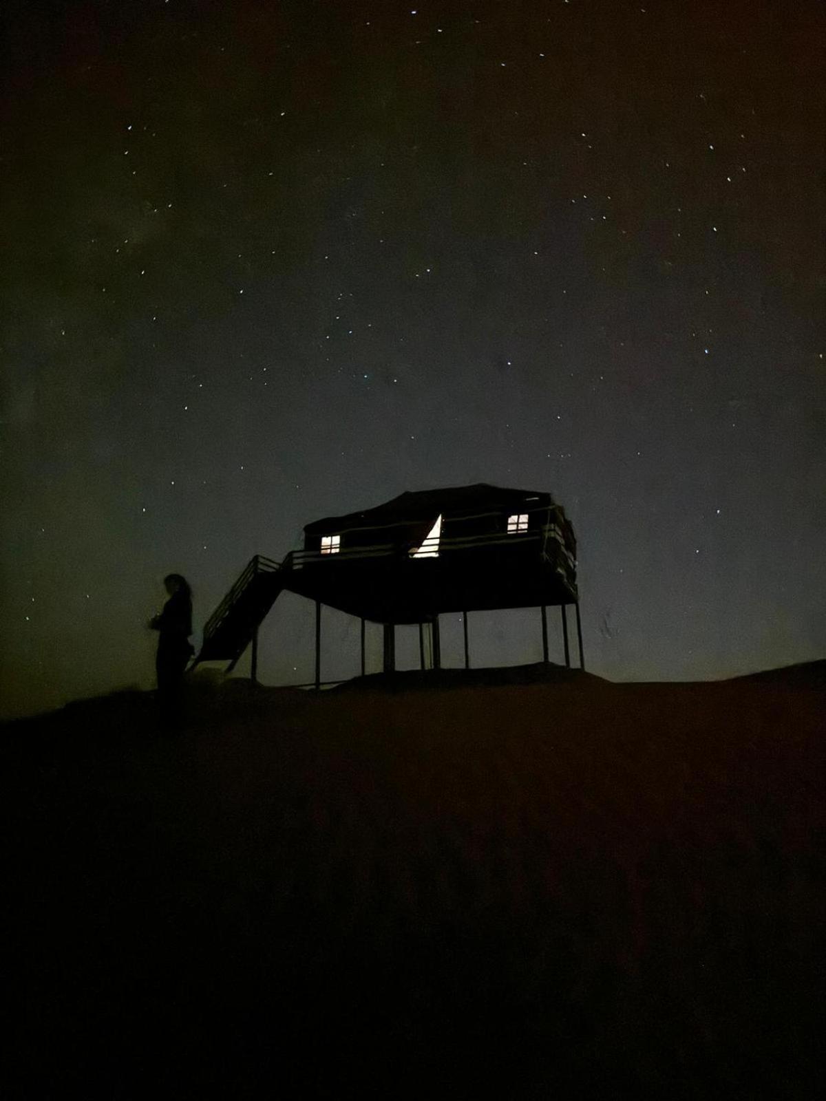 ホテル Moon Light Camp Badīyah エクステリア 写真